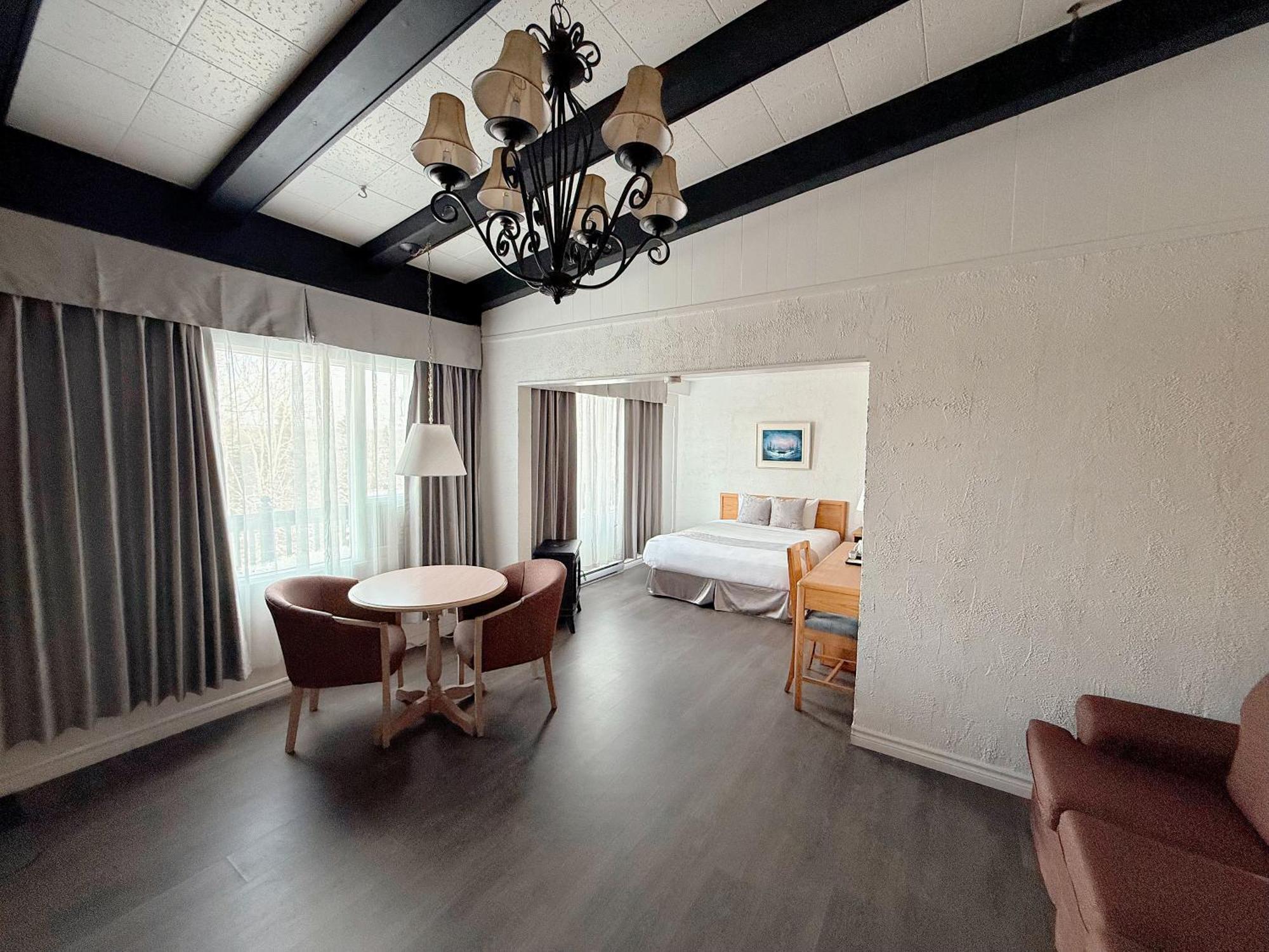 Hotel La Caravelle Бэ-Комо Экстерьер фото